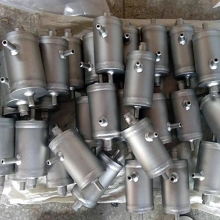 SS 304 Condensate Pot, DN100, 1/2 Inch, 6.4 Mpa